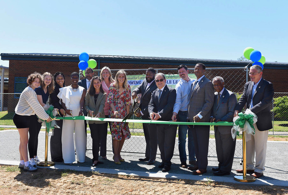 HCPS celebrates new environmental specialty center in partnership with